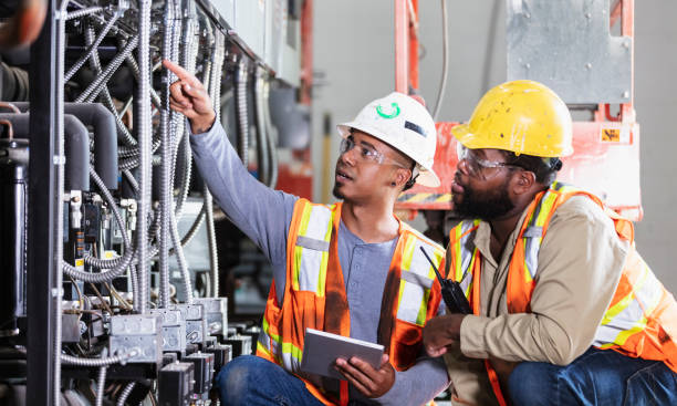 Best Electric Panel Repair  in Walled Lake, MI